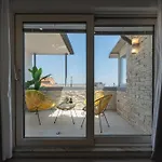 Konukevi Belvedere Piazzetta House Napoli