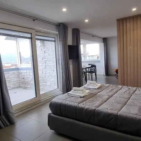 Belvedere Piazzetta House *