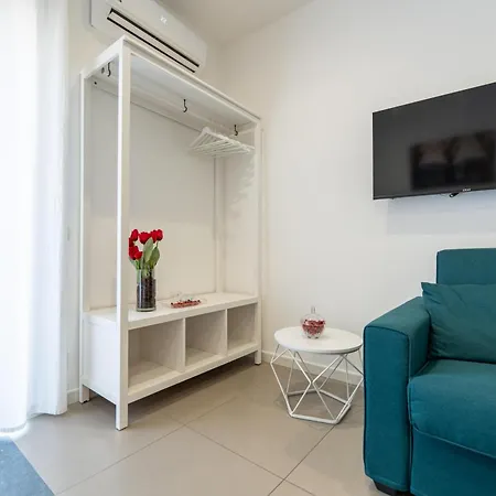 Belvedere Piazzetta House 4*