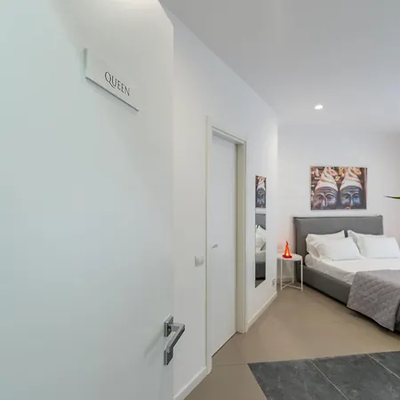 بيت ضيافة Belvedere Piazzetta House 4*