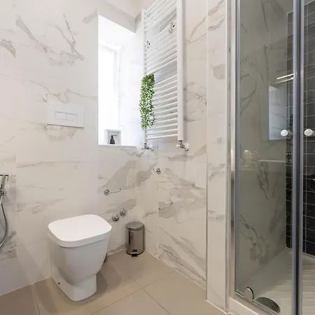 Belvedere Piazzetta House 4* نابولي