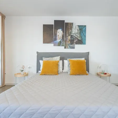 - Belvedere Terrazza Vesuvio Materdei 4*